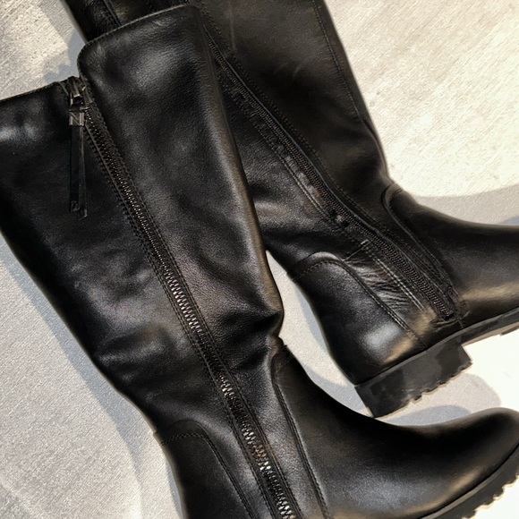 Naturalizer Women’s Tall Black Boots w/ Textured Bottom Size 6.5 Like new - Picture 2 of 16